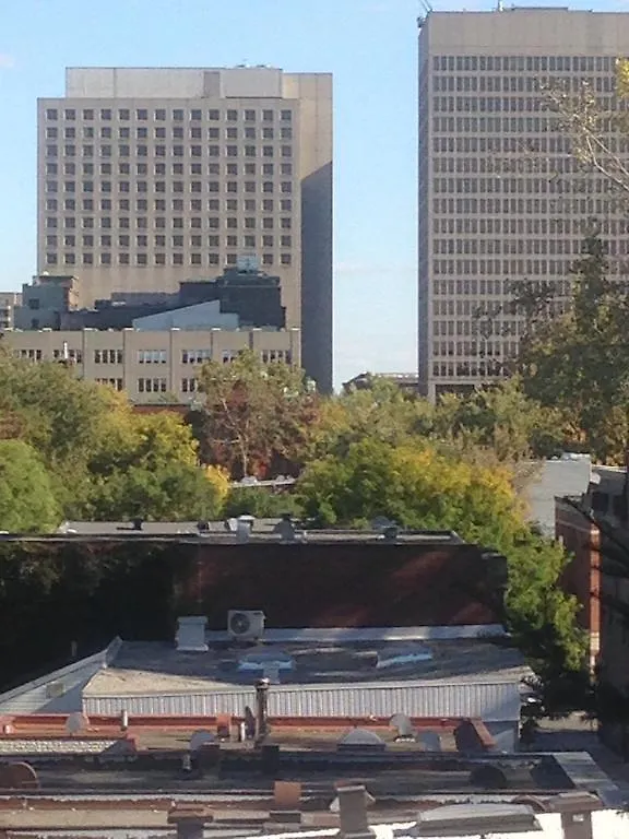 Courtyard Par Marriott Montreal Centre-Ville
