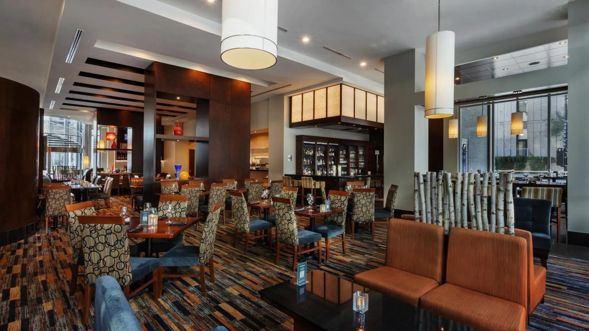 Courtyard Par Marriott Montreal Centre-Ville 4*,