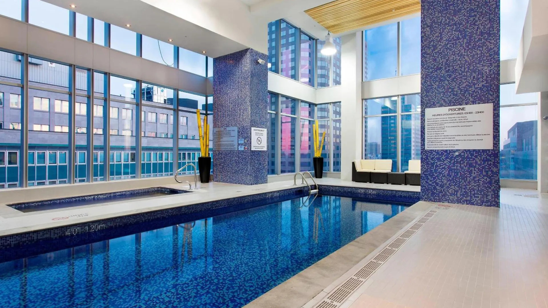 Courtyard Par Marriott Montreal Centre-Ville